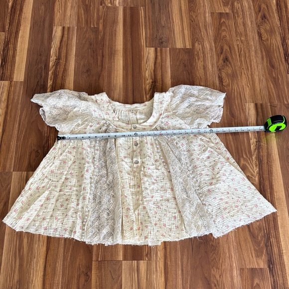 NEW POL Floral Lace Pearl Clear Sequined Trimmed Top Sz Small - Picture 4 of 12